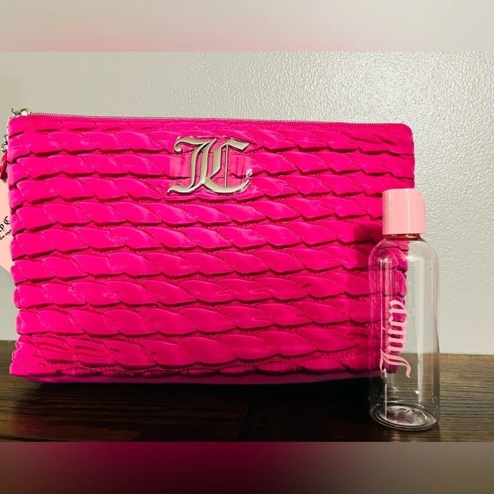 Juicy Couture Hot Pink Quilted Cosmetic Clutch Makeup Bag NWT